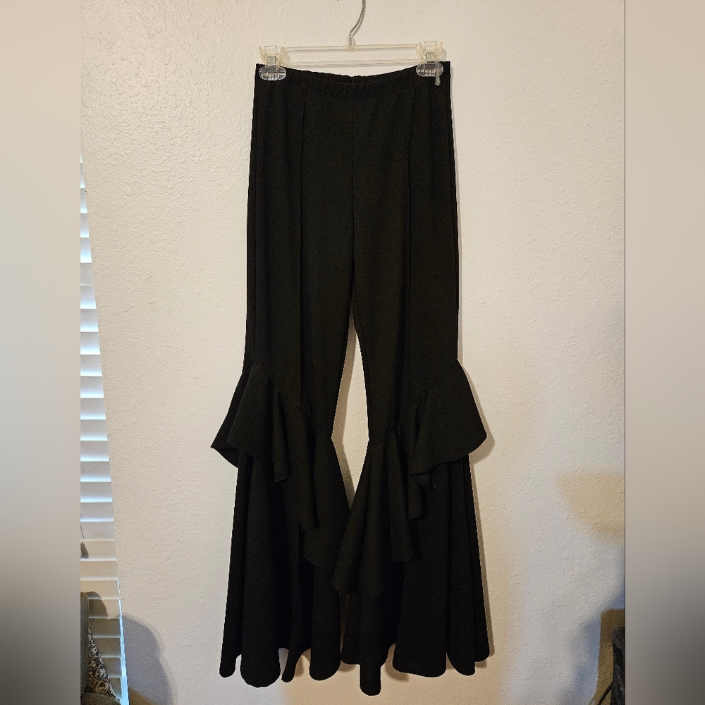 Dramatic Flare (Western, Boho, Festival) Black Pants Size 4/6